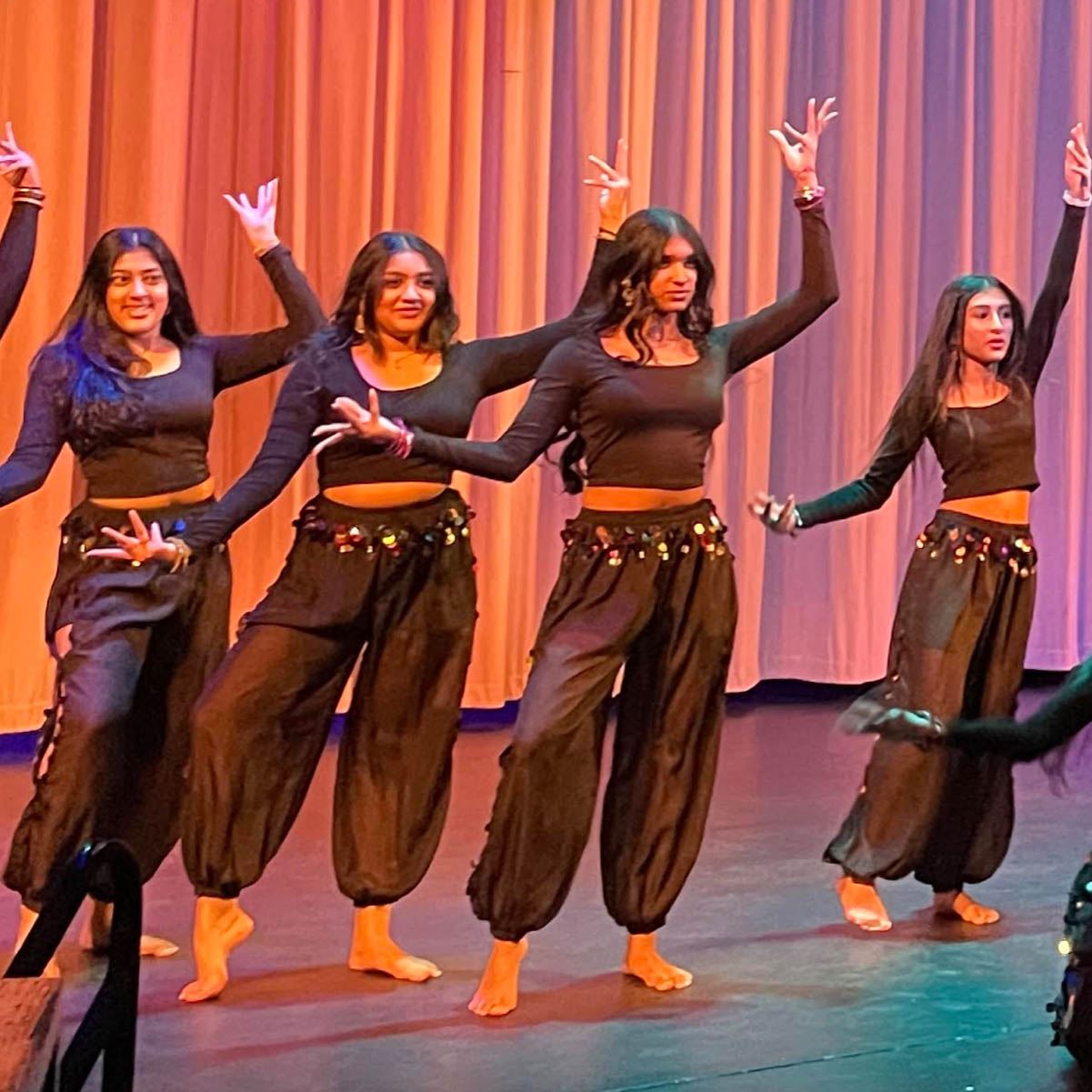  Dancers at Arts Alive